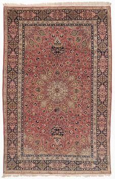 Matta, Täbriz, ca 285 x 125 cm.