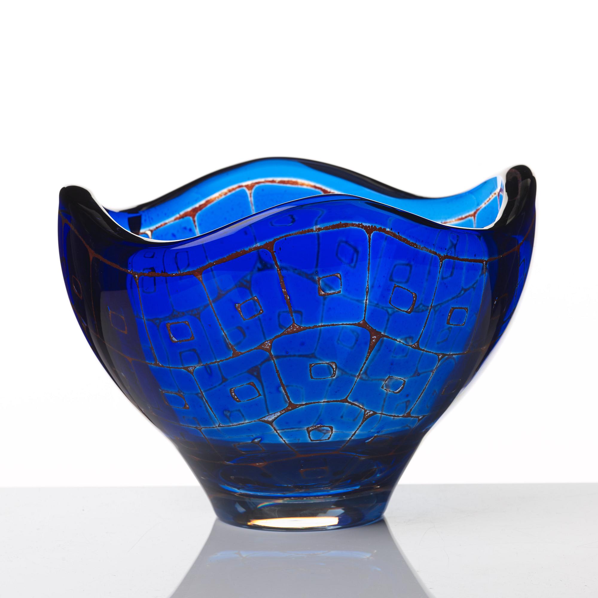 Sven Palmqvist, a "Ravenna" glass bowl, Orrefors 1978.