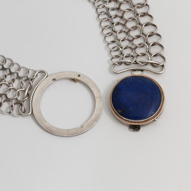 COLLIER, med lapis lazuli, Anders Högberg, Göteborg, 1968.