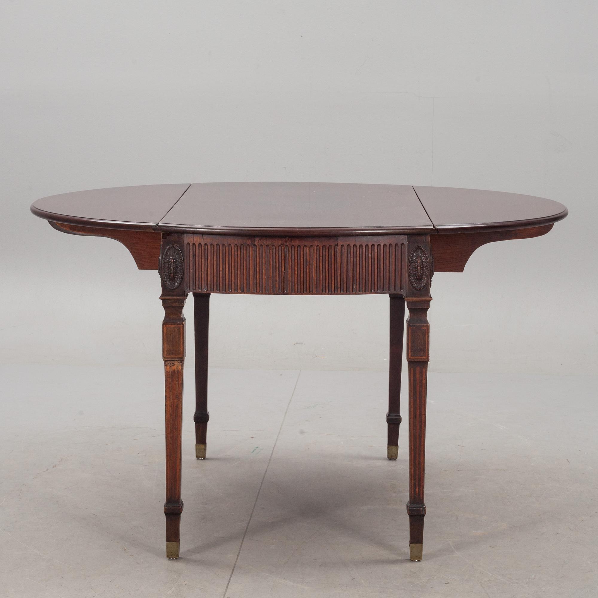 KLAFFBORD, England, 1800-talets andra hälft.