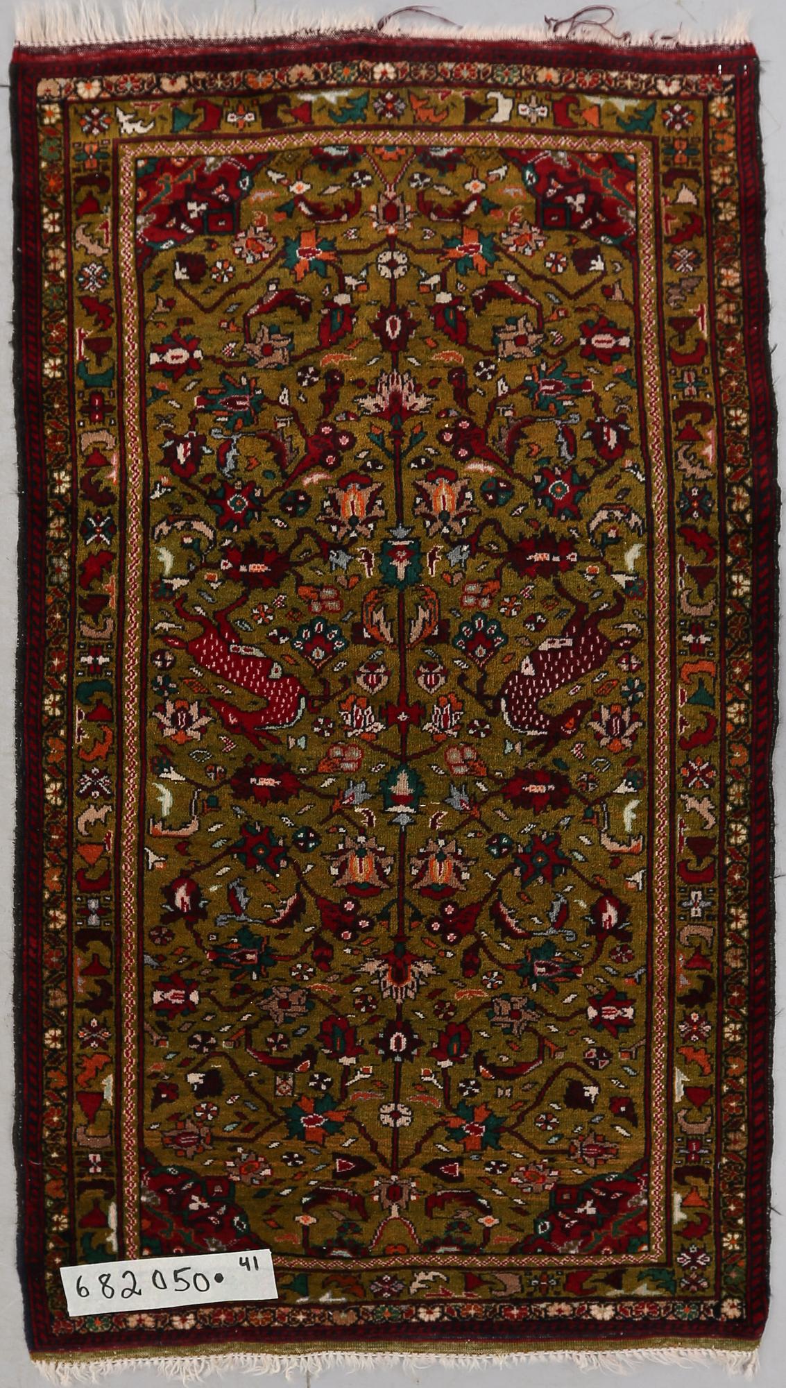 MATTA, orientalisk. Ca 128 x 74 cm.
