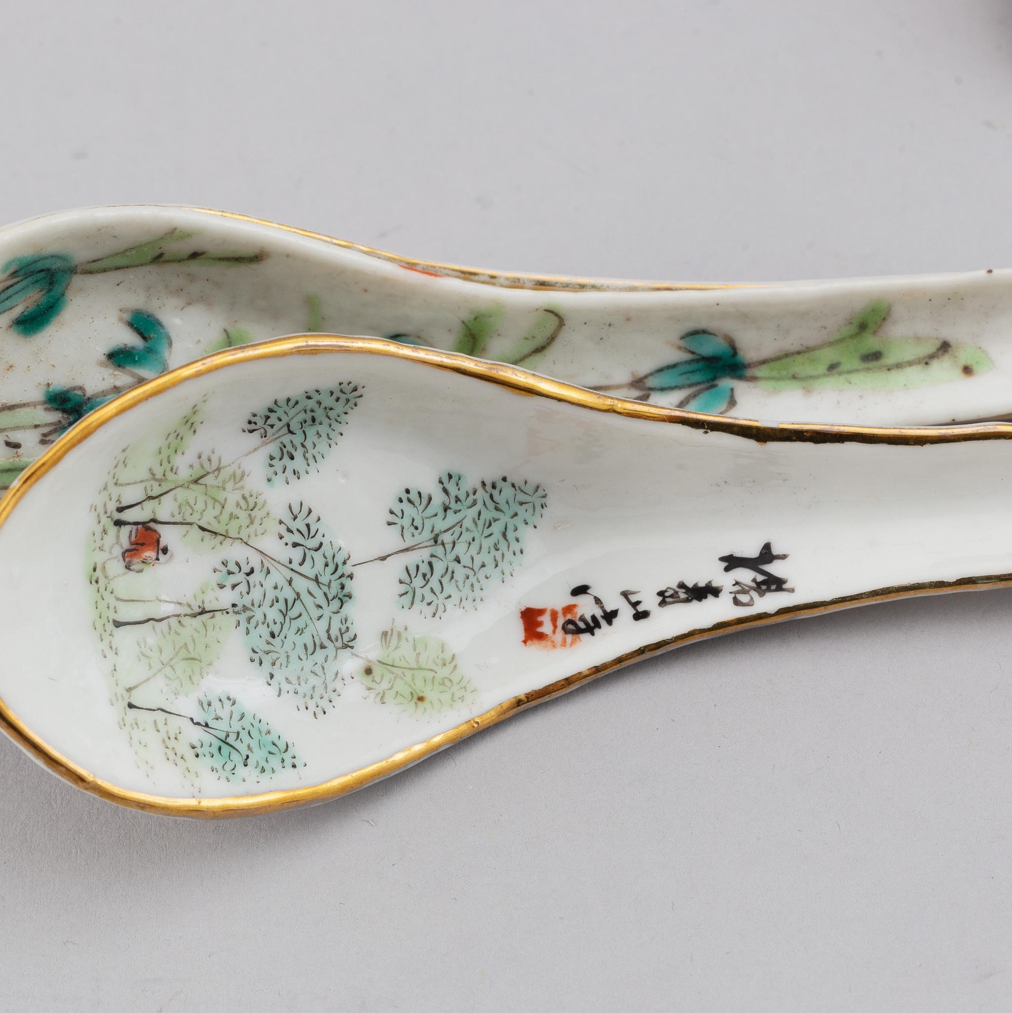 Skedar, ett parti om 32 stycken. Kina, 1900-tal.