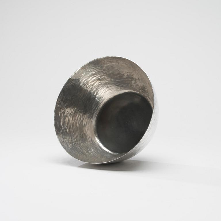 TAPIO WIRKKALA, SKÅL, sterling silver, Hopeakeskus, Tavastehus 1970. Märkt TW. Vikt 310 g.