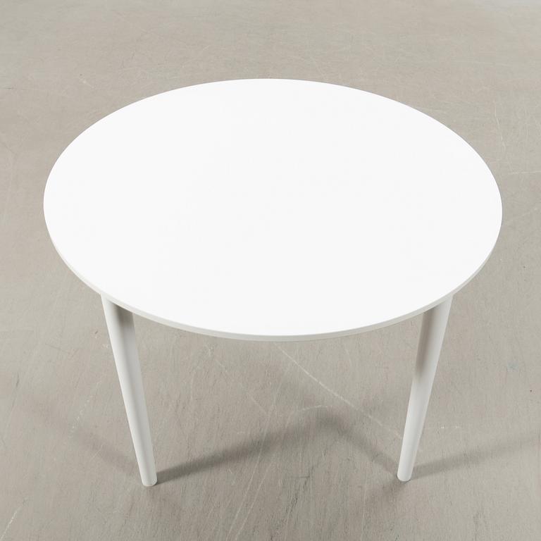 Bengt & Biritt-Marie Troedsson, dining group 5 pieces, "Runda & Deni" 2020s, manufactured by Troeds in Bjärnum.