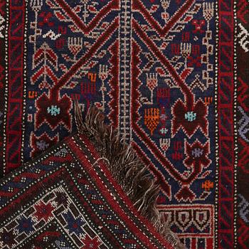 MATTA, orientalisk, old. Ca 137 x 89 cm.