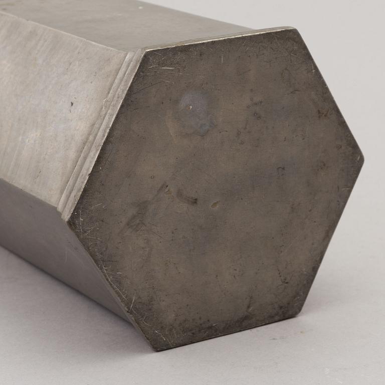A 18th Century pewter flask.