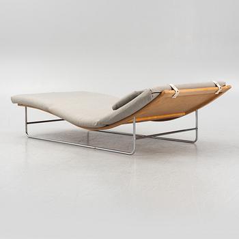 A daybed, Swedese. According to information, executed as a prototype by Gunnar Berggren and Yngve Ekström.