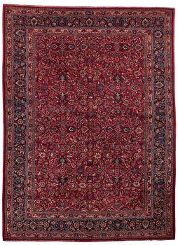 205. MATTO semi-antique Mashad so called Saber, ca 475 x 349 cm (including the flat weave).