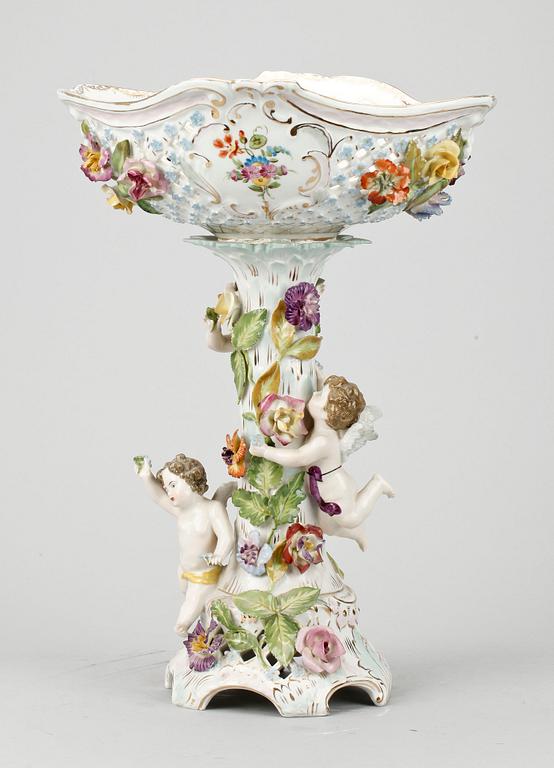 UPPSATSSKÅL, porslin, Dresden, 1900-talets första hälft.