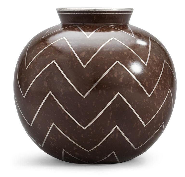 A Wilhelm Kåge brown 'Argenta' stoneware vase, Gustavsberg.