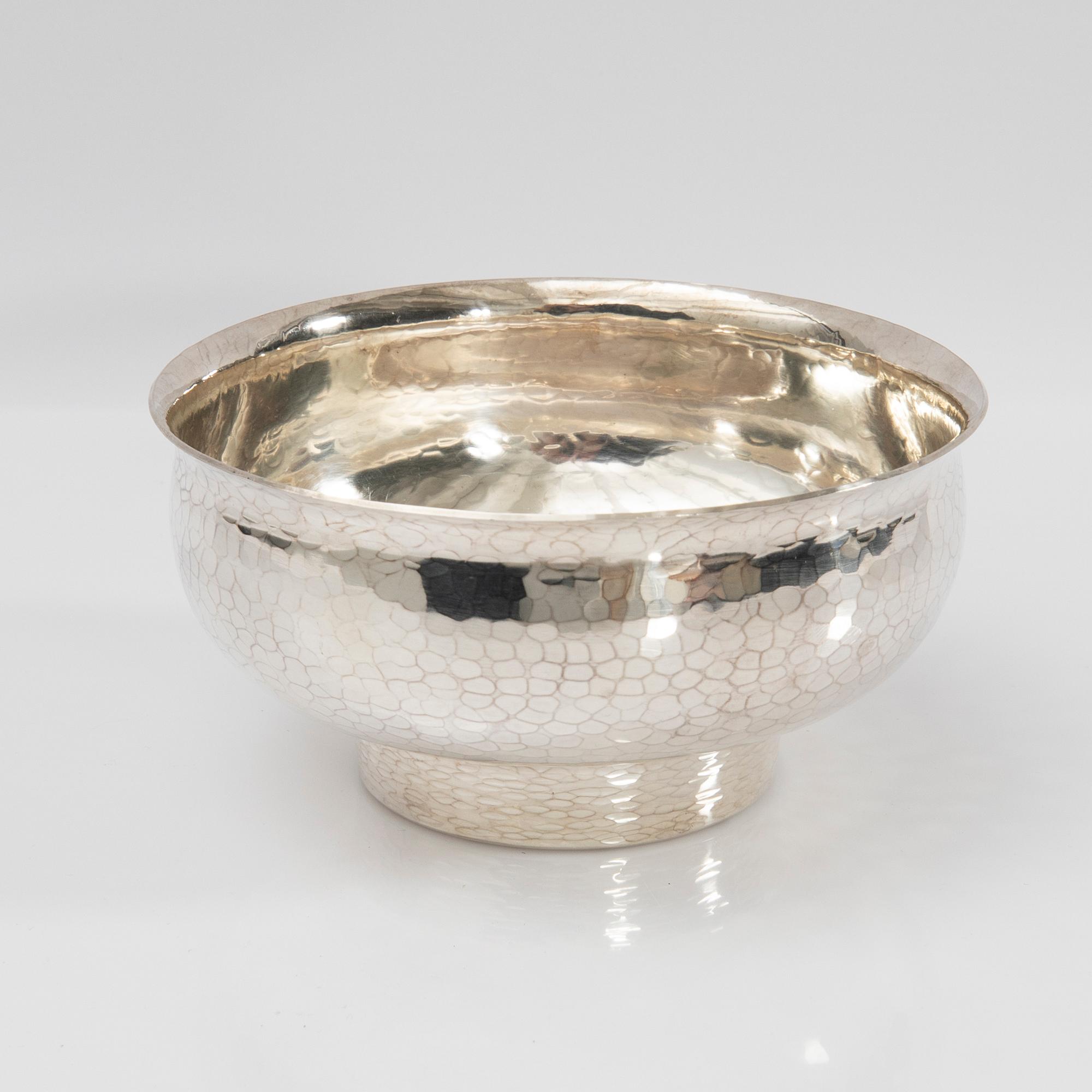 Atelier Borgila, Bowl, sterling silver, 1998.
