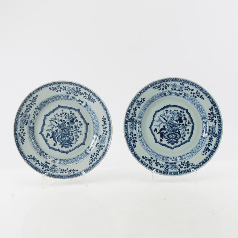 A group of 10 odd blue and white dinner plates, Qing dynasty, 18th/19th century.
