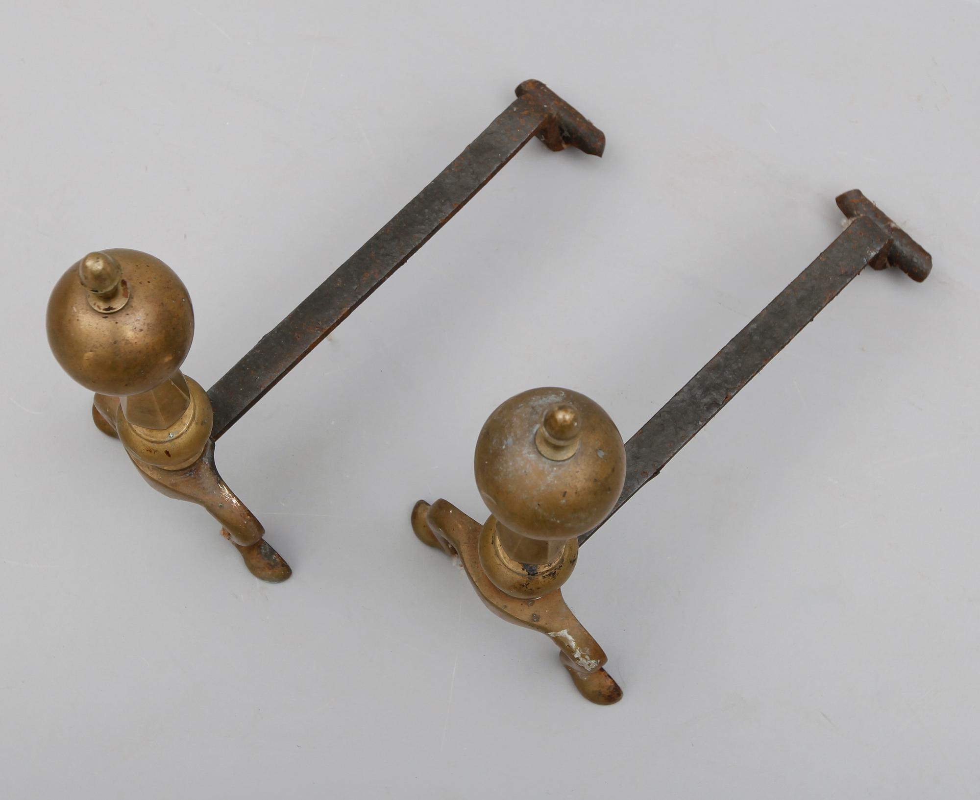 ELDHUNDAR, 1 par, barockstil, 1800-tal.