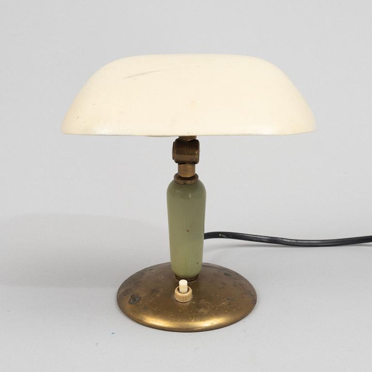 Bertil Brisborg, a model "31866" table/wall light, Nordiska Kompaniet, Sweden, 1940's/50's. c.