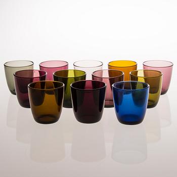 TAPIO WIRKKALA, A Set of Twelve Mid Century 4090 Glasses by Iittala.