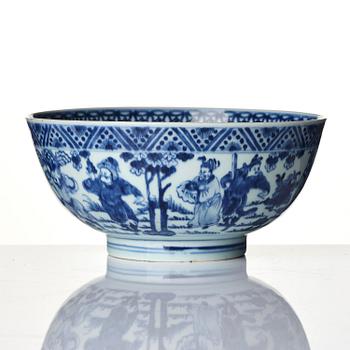 A blue and white 'foreigners bearing gifts' bowl, Qing dynasty, 18th century.