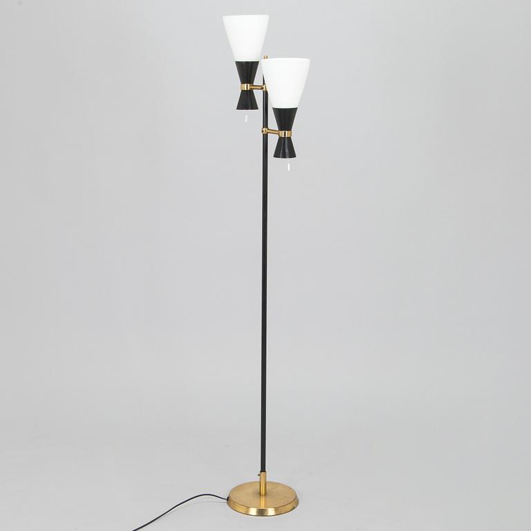 Maria Lindeman, golvlampa, modell K10-2, Idman, 1900-talets mitt.