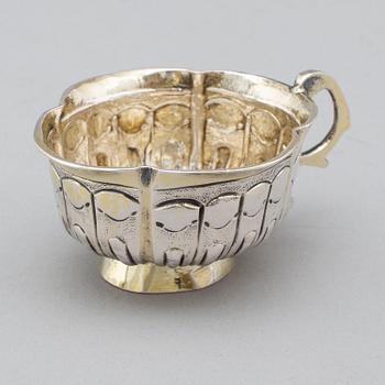 A Russian 18th century silver vodka cup, makers mark Alexei Kosinov, Moscow 1791.