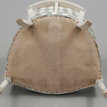 KARMSTOL, Frankrike, 1800-tal. Bemålat trä.