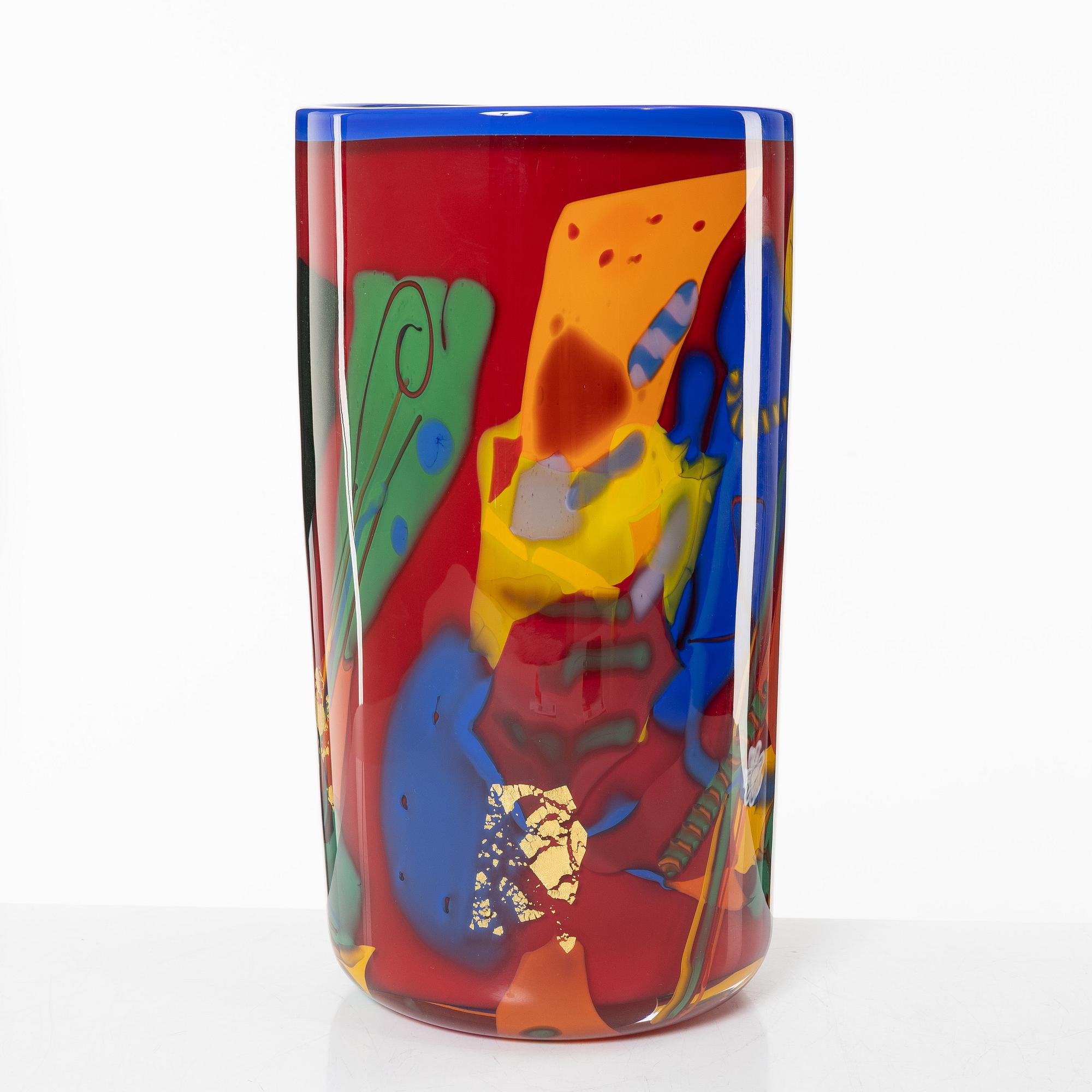 Jan-Erik Ritzman, a glass vase, Transjö 2000.