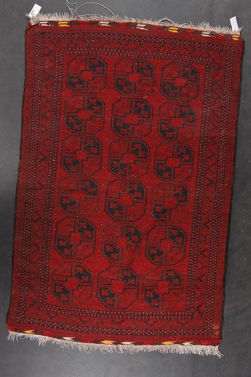 MATTA, orientalisk, ca 140 x 210.