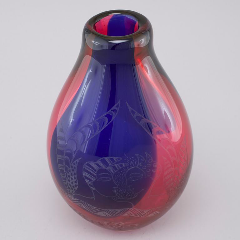 ULRICA HYDMAN-VALLIEN, A glass vase for Kosta Boda.