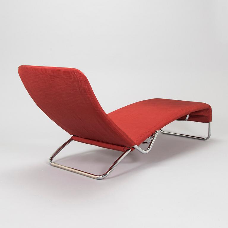 Antti Nurmesniemi, lepotuoli, "Tuoli 002", Cassina 1980-luku.