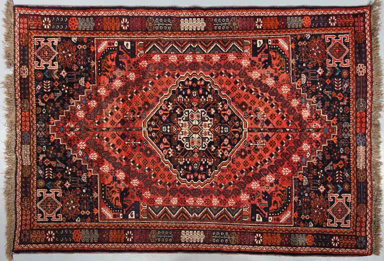 MATTA, old möjligen Kashgai, 250 x 175 cm.