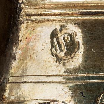 DRYCKESKANNA, icke identifierad mästarstpl, Tyskland, troligen Helmstedt
1600-talets slut/1700-talets början. Barock.