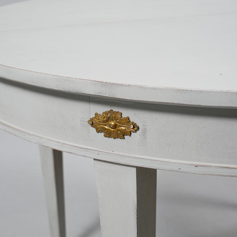 MATSALSBORD, gustaviansk stil, 1900-talets andra hälft.