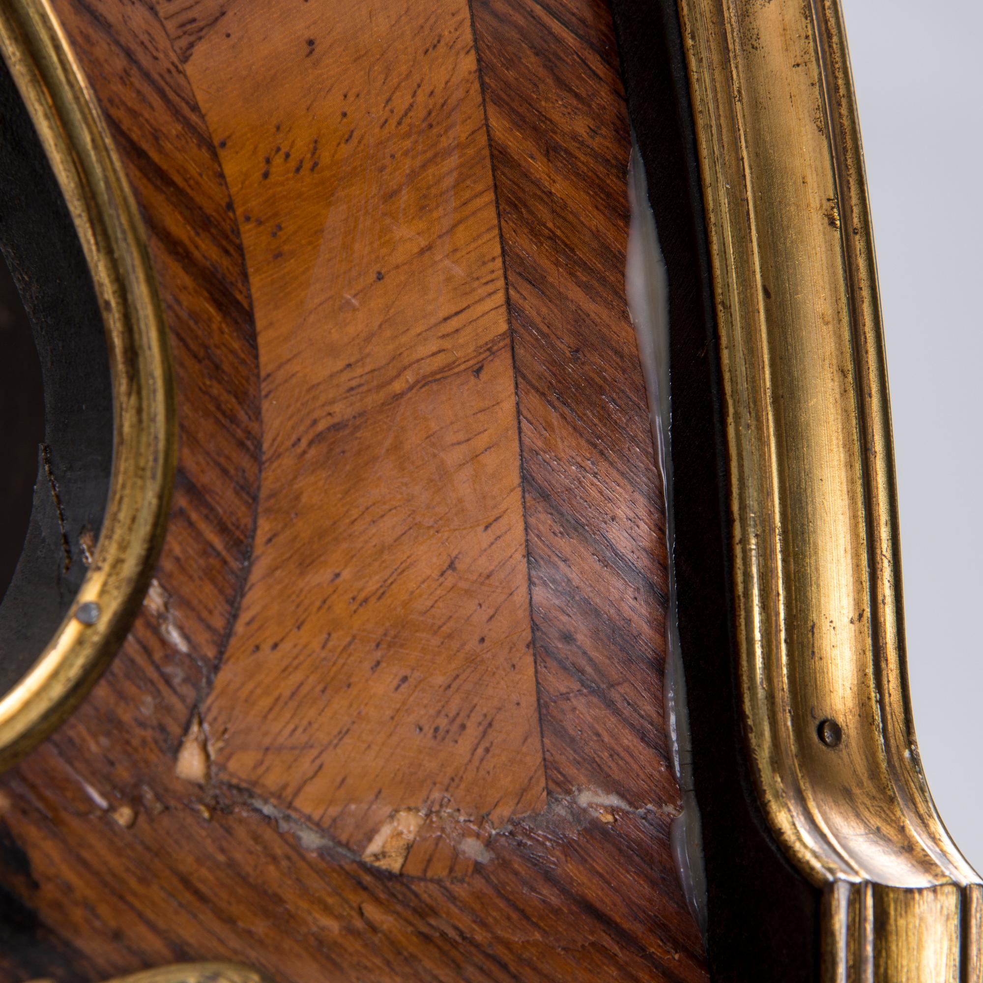BORD, Louis XV-stil, Frankrike 1900-talets början.