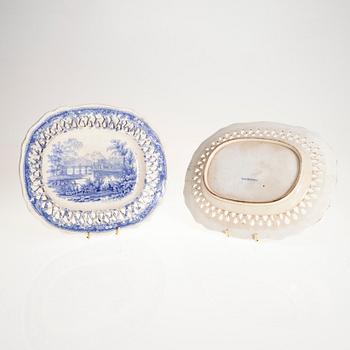 GALLERSKÅL med FAT, 2 st, porslin, Davenport, 1800-talets mitt.