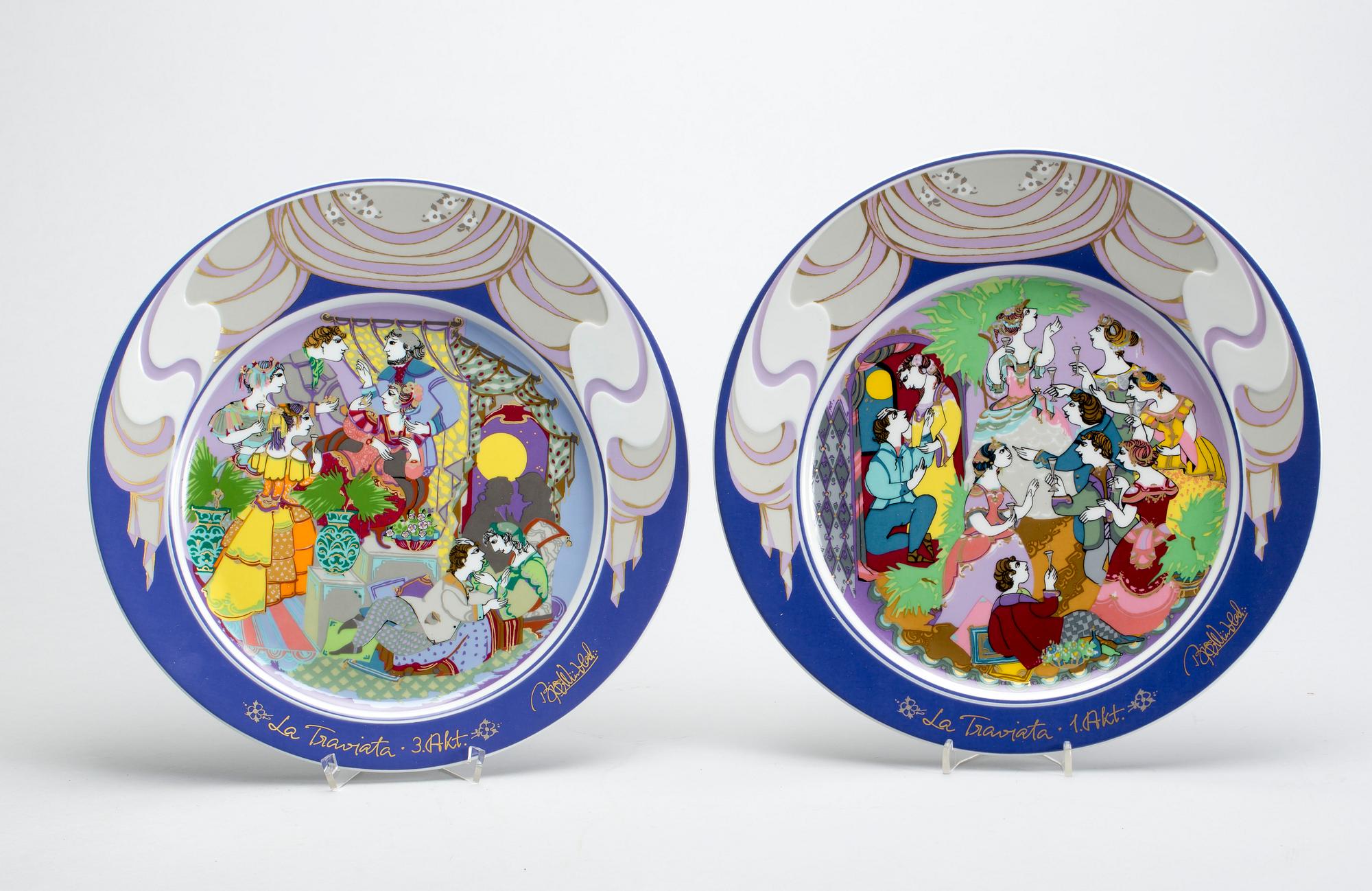 FAT,2 st, porslin, "La Traviata akt I och III. Björn Wiinblad för Rosenthal Bühnen-Edition in Porzellan.