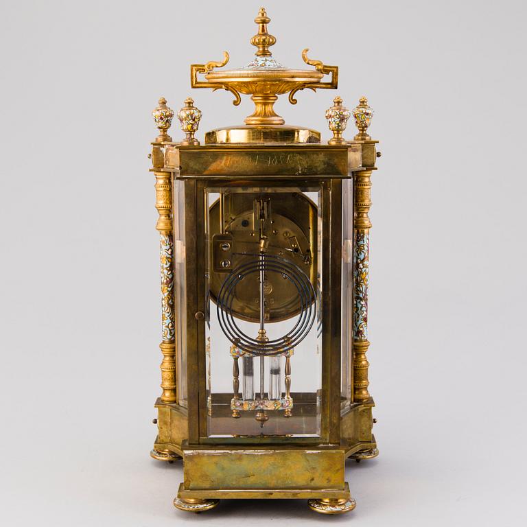 An early French 20th century mantel clock for J. Ullmann & Co.