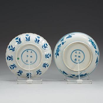 Two blue and white dishes, Qing dynasty, Kangxi (1662-1722), with Chenghua six character mark.