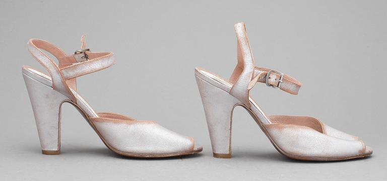 SKOR, ett par sandaler, Martin Margiela, "Tango".