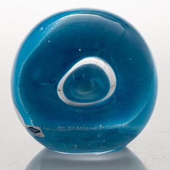 OIVA TOIKKA, PAPERIPAINO / TAIDELASI, signeerattu ja numeroitu Oiva Toikka Nuutajärvi 2/2000 ja 36/2000.