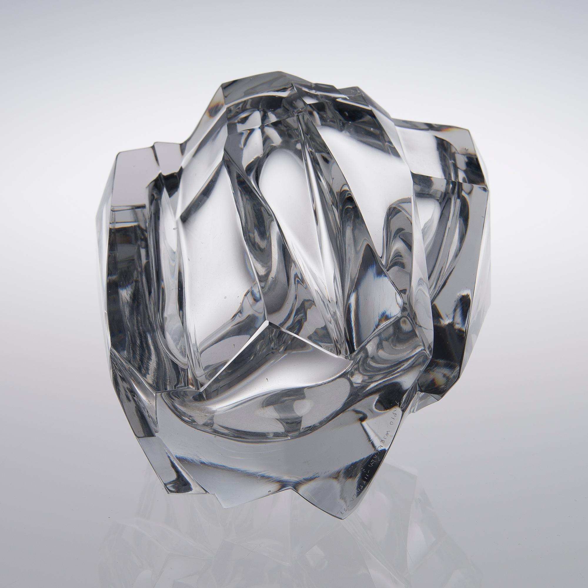 TAPIO WIRKKALA, VAS. Isberg. Sign. Tapio Wirkkala, Iittla -57.