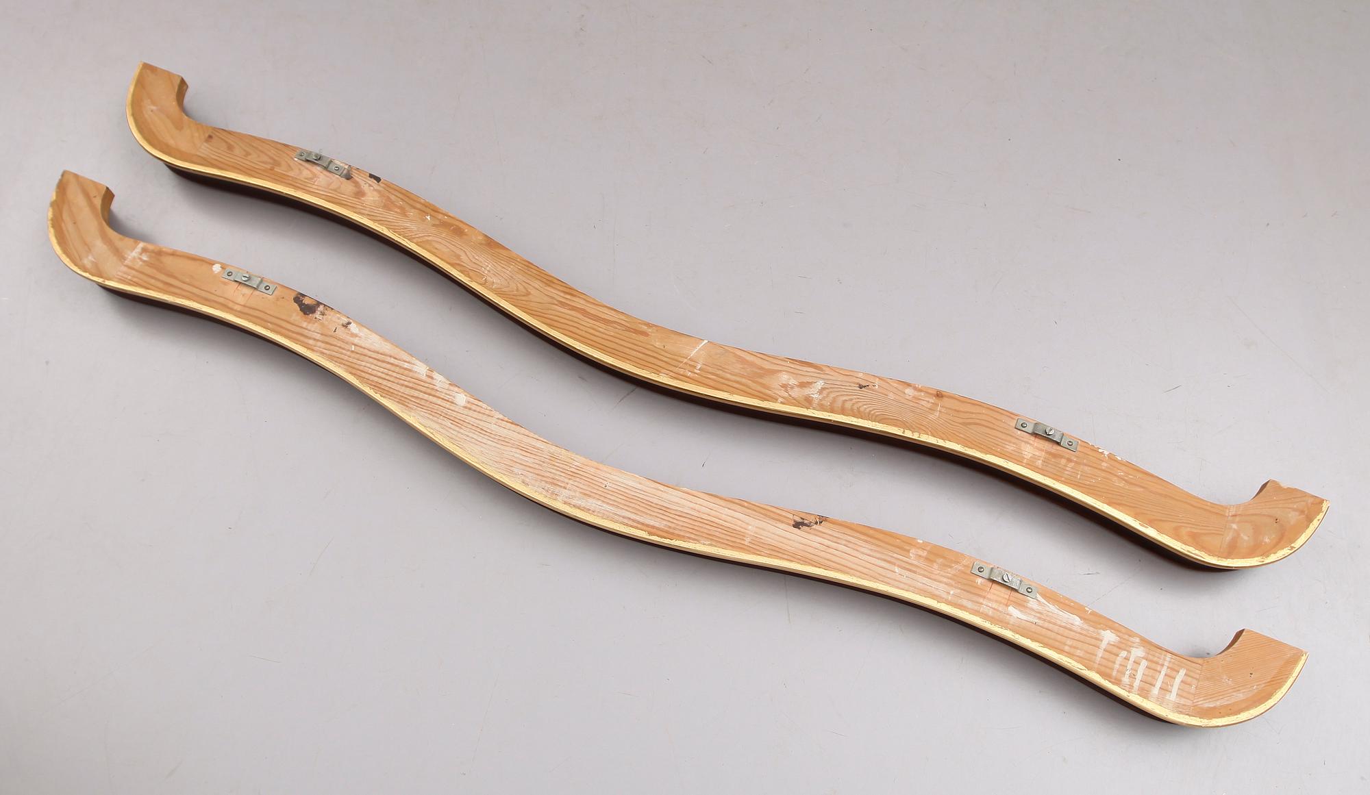 KORNISCHER, 2 st, 1900-talets mitt.