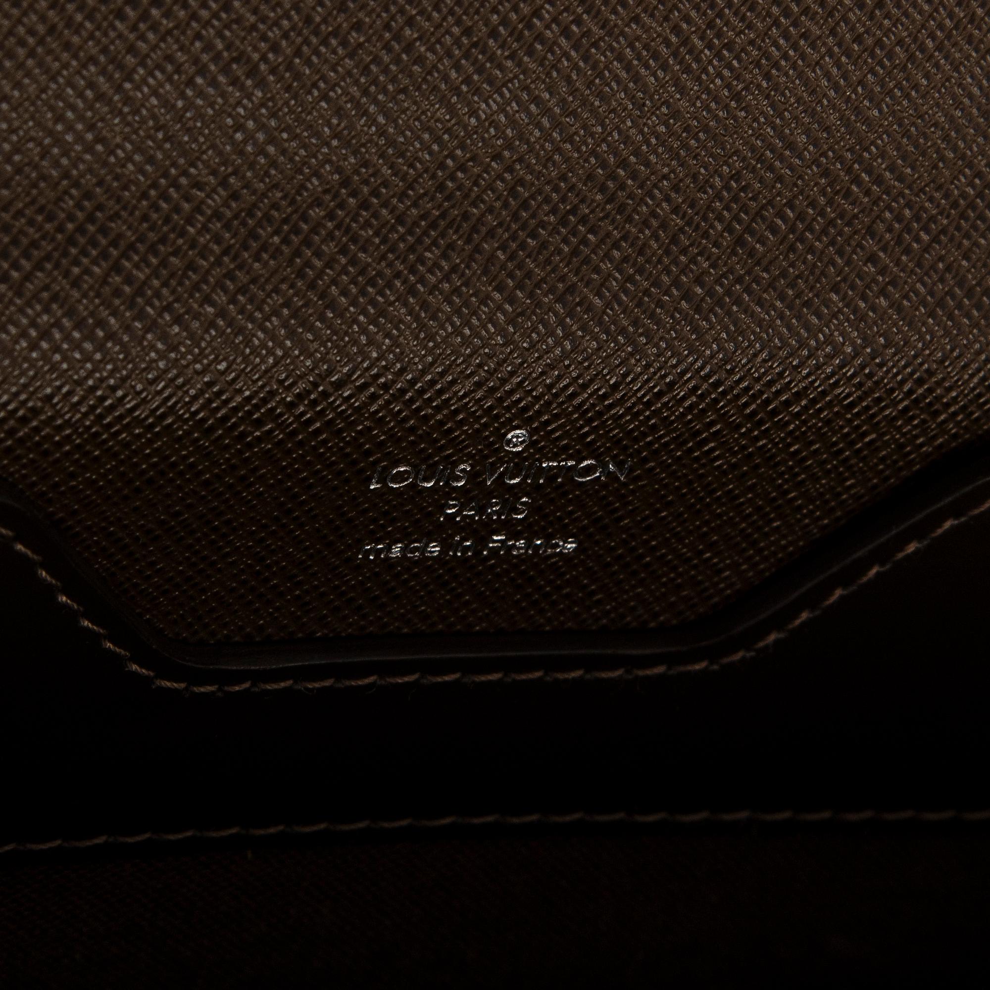 Louis Vuitton, a Taiga leather 'Neo Robusto' briefcase.