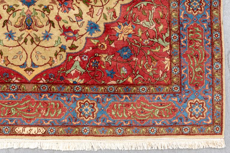 A semiantique signed Tabris carpet ca 274x189 cm.
