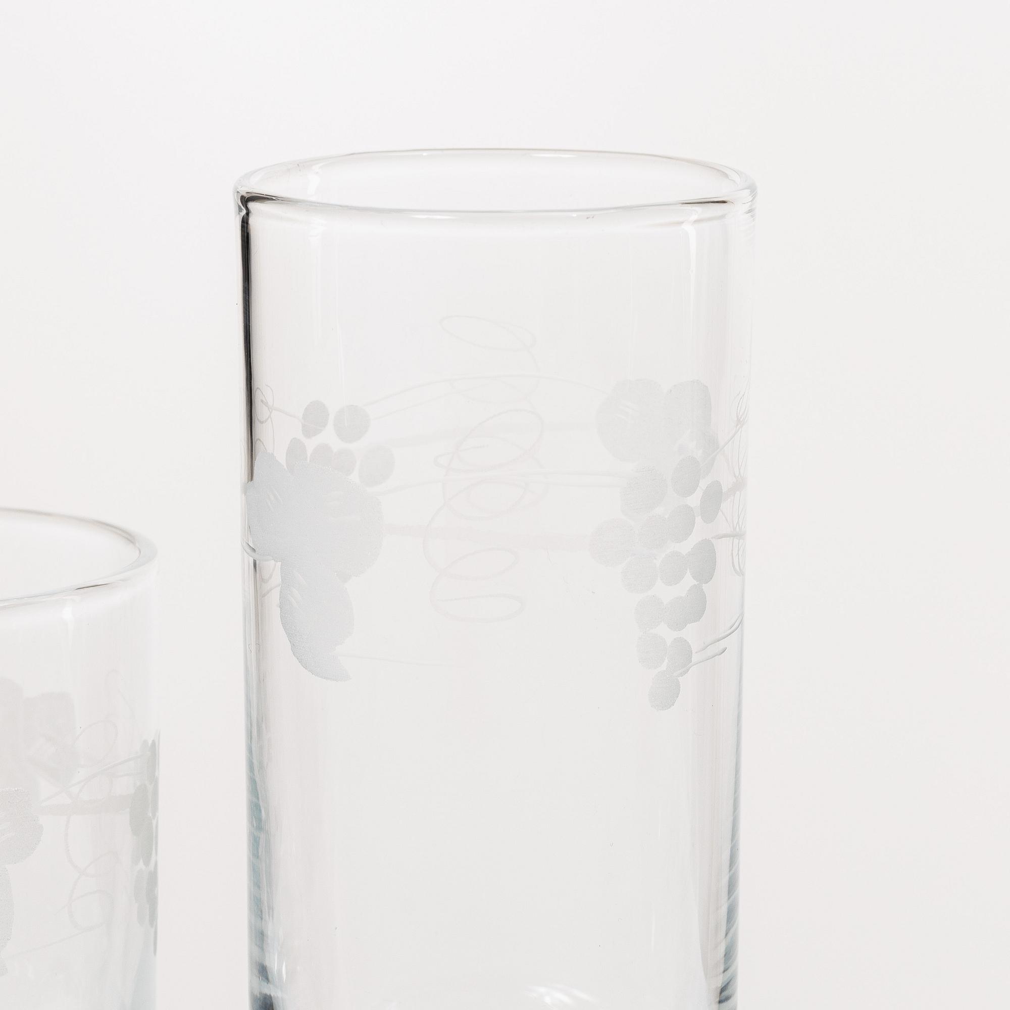 Reijmyre Glasbruk, Glass service, "Swedish old" (39 pieces).