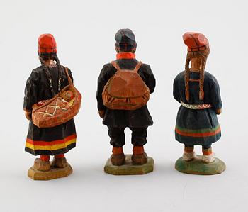 TORBORG LINDBERG-KARLSSON, figurer, 3 st, skuret trä, monogramsignerade.
