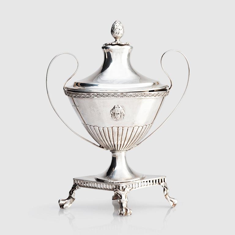 A Swedish silver suger bowl with lid, mark of Olof Sohlberg, Falun 1835.