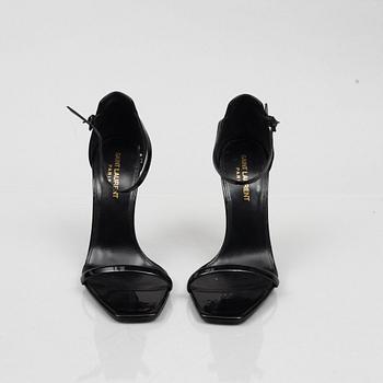 Yves Saint Laurent, pumps, size 38.