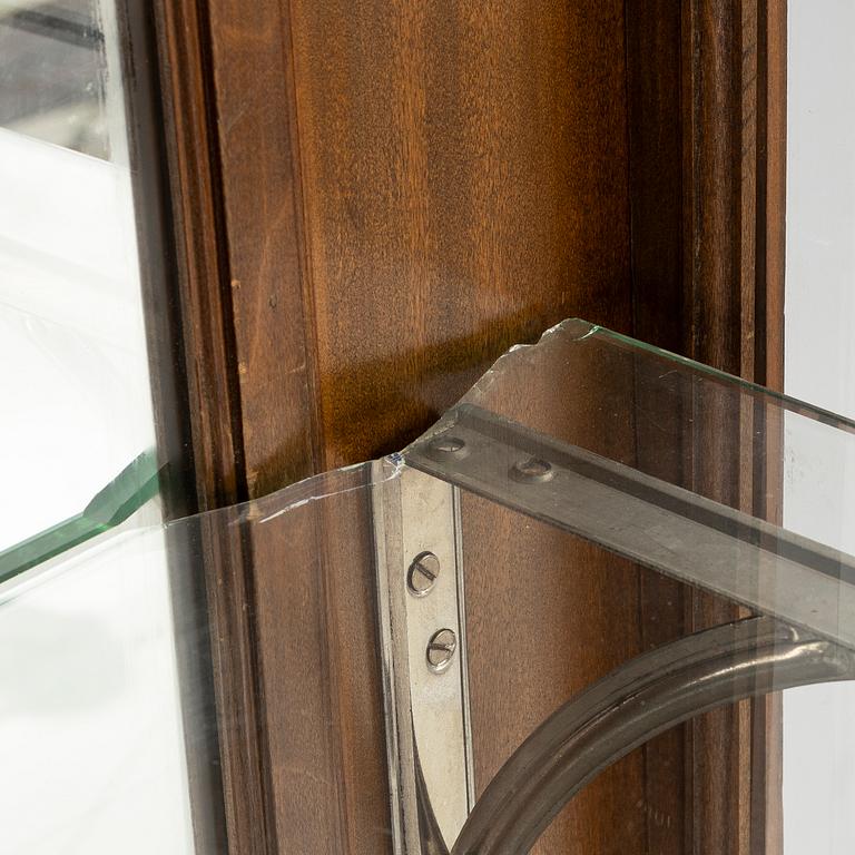 Display cabinet, second half of the 19th century.