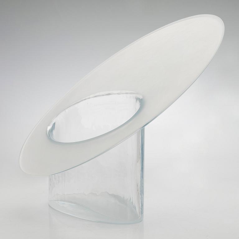 Timo Sarpaneva, vas, "Marcel" osignerad. Iittala 1994.