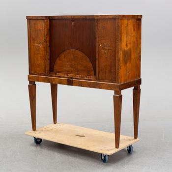 A Swedish Grace writing cabinet, 1920's/1930's.