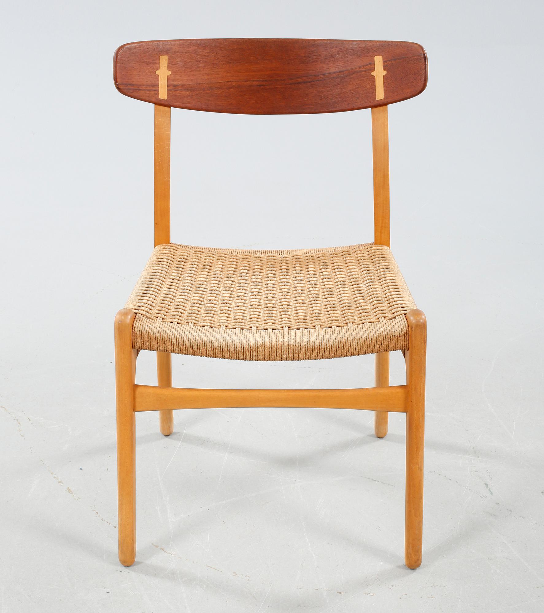 A "Spisestolen" chair by Hans J Wegner for Carl Hansen & Son, Denmark, 1900-talets andra hälft.
