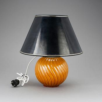 BORDSLAMPA, chamotterat stengods, Gunnar Nylund, Rörstrand.